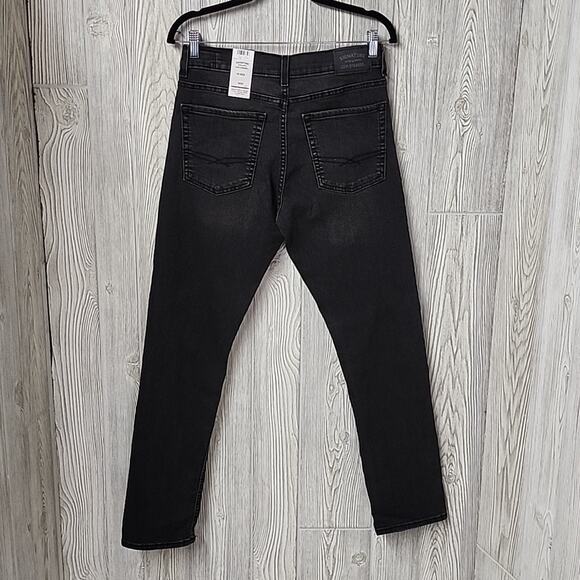 Levi's Signature Black Denim Taper Jeans Distreseed Adjustable Waist Boys 18 NWT - Picture 5 of 15